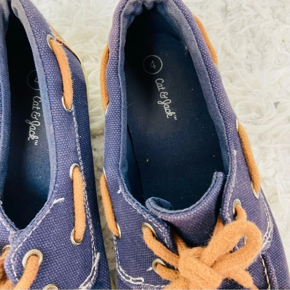 Cat & Jack Navy Blue Canvas Boat Shoes size 4